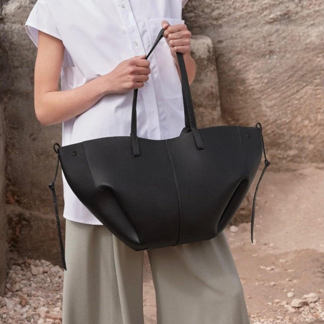 Belladria Handbag