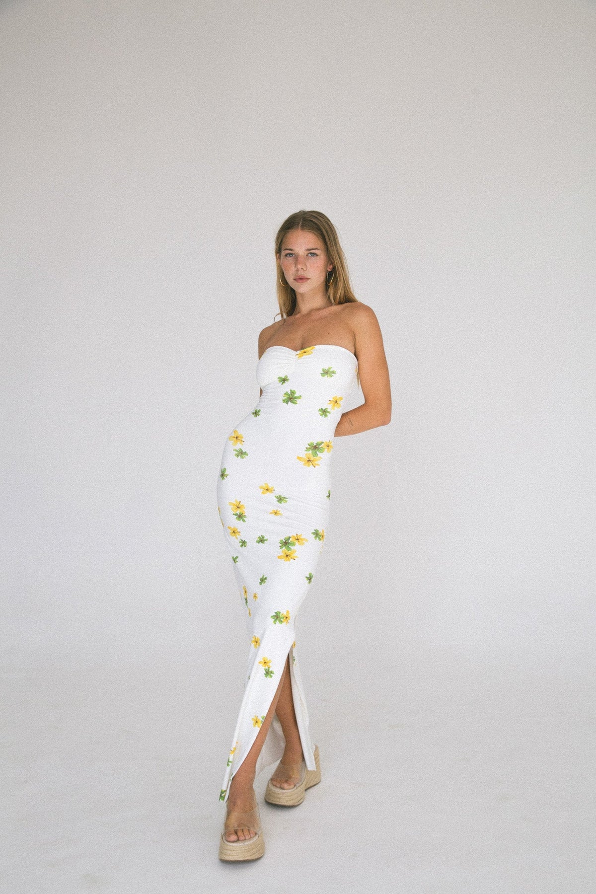 Auristella Maxi