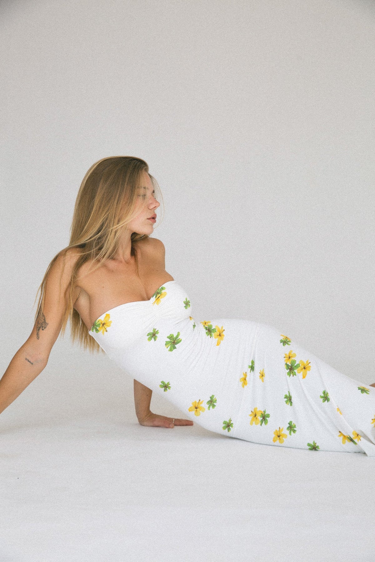 Auristella Maxi