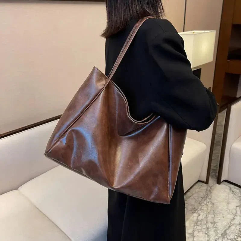 Dianora Handbag