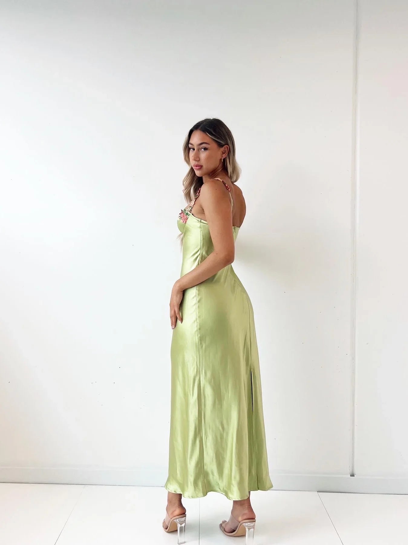 VENERINA Maxi Dress